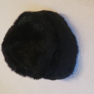 Vintage faux fur hat